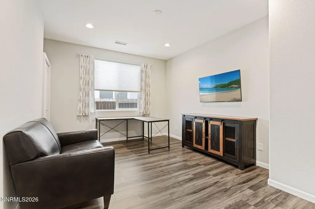 322 Granite Dayton NV 89403