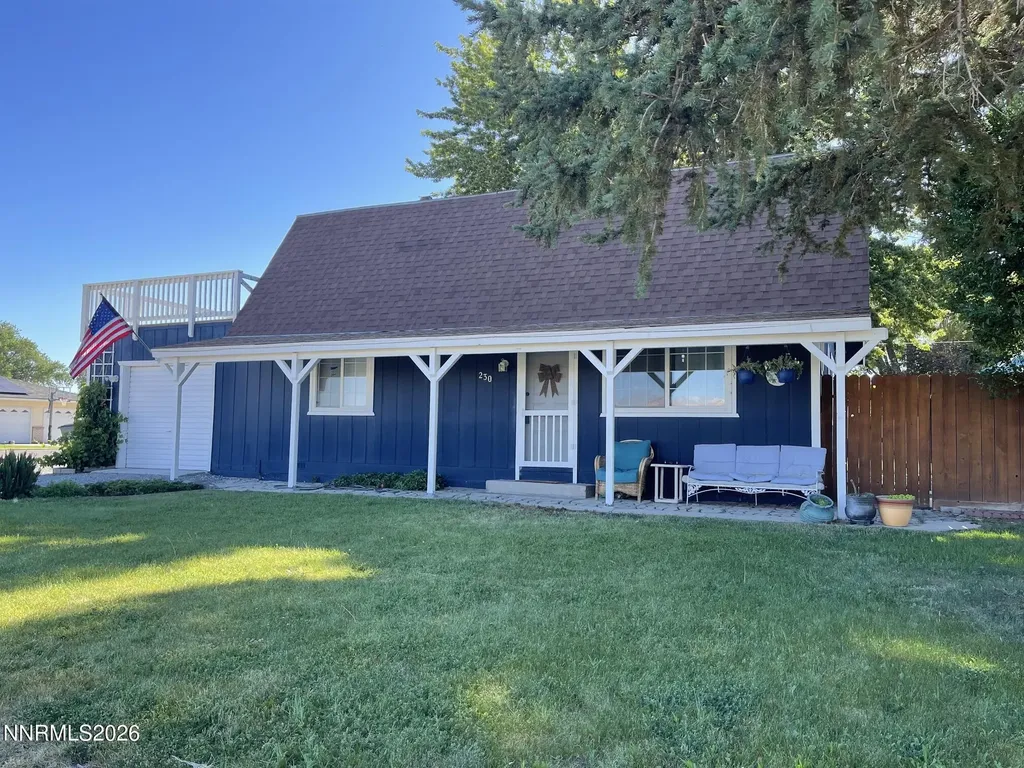 230 Mountain View Yerington NV 89447