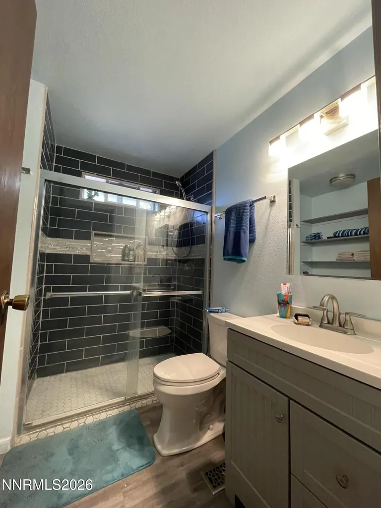 230 Mountain View Yerington NV 89447