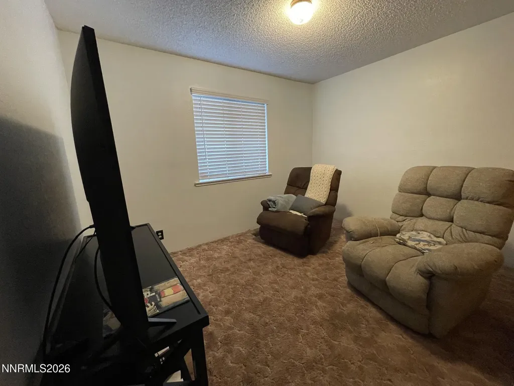 230 Mountain View Yerington NV 89447