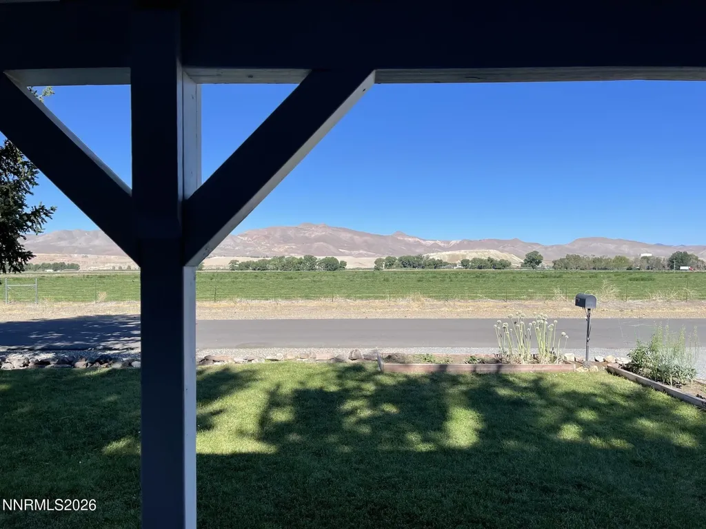 230 Mountain View Yerington NV 89447