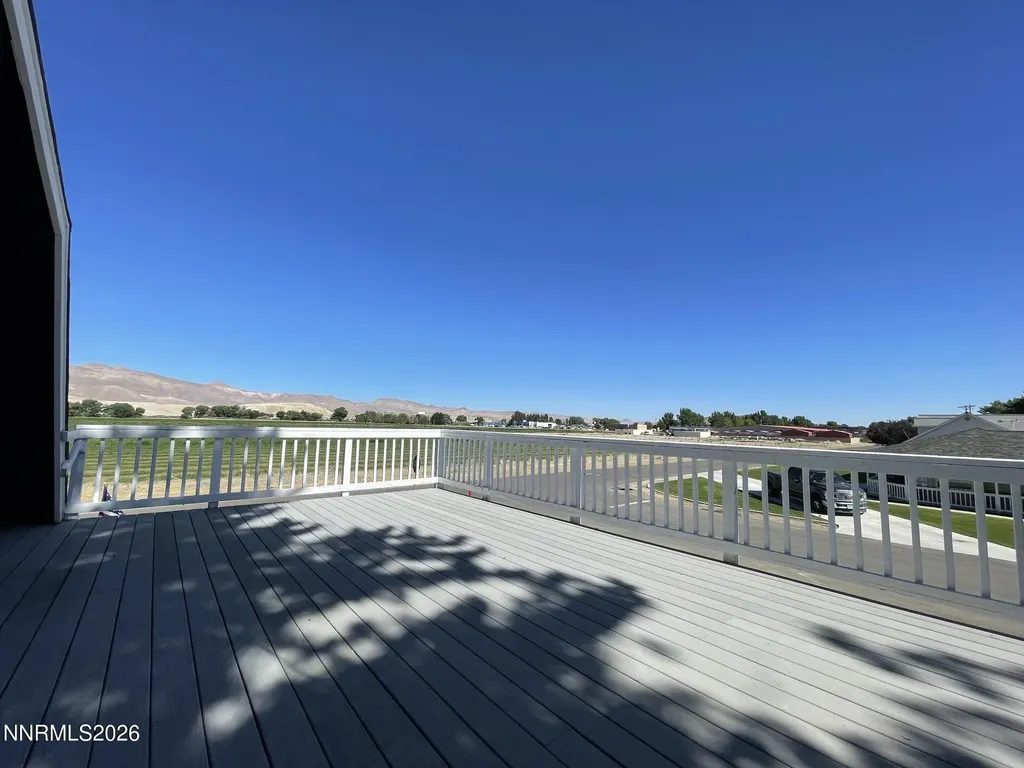 230 Mountain View Yerington NV 89447
