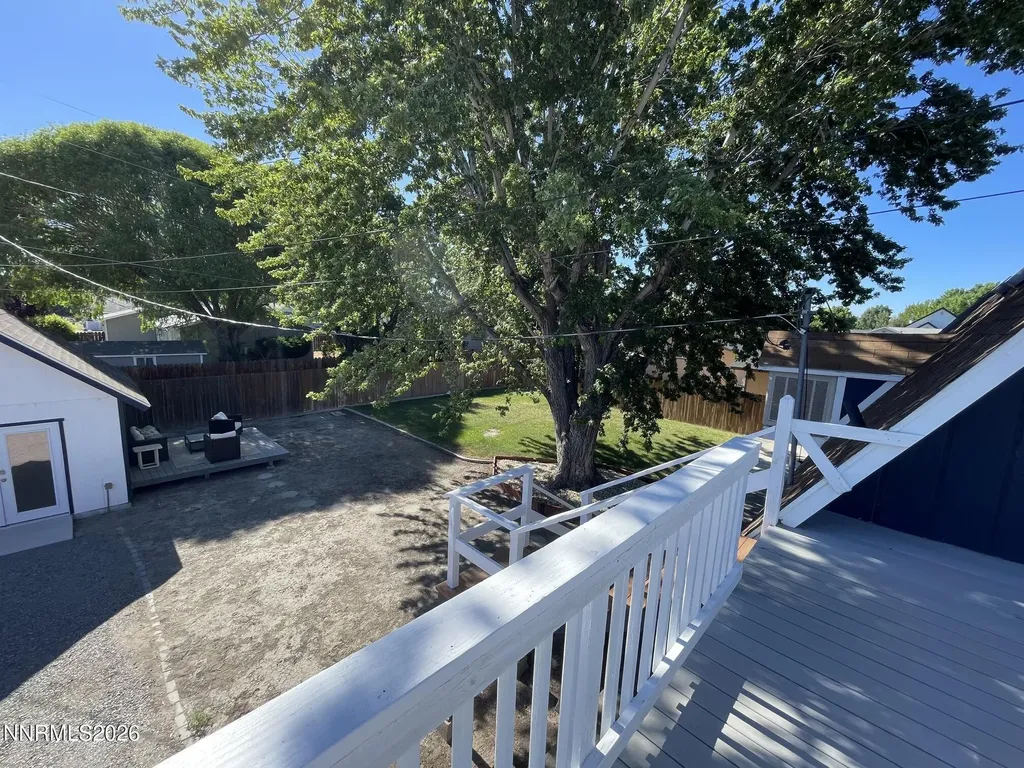 230 Mountain View Yerington NV 89447