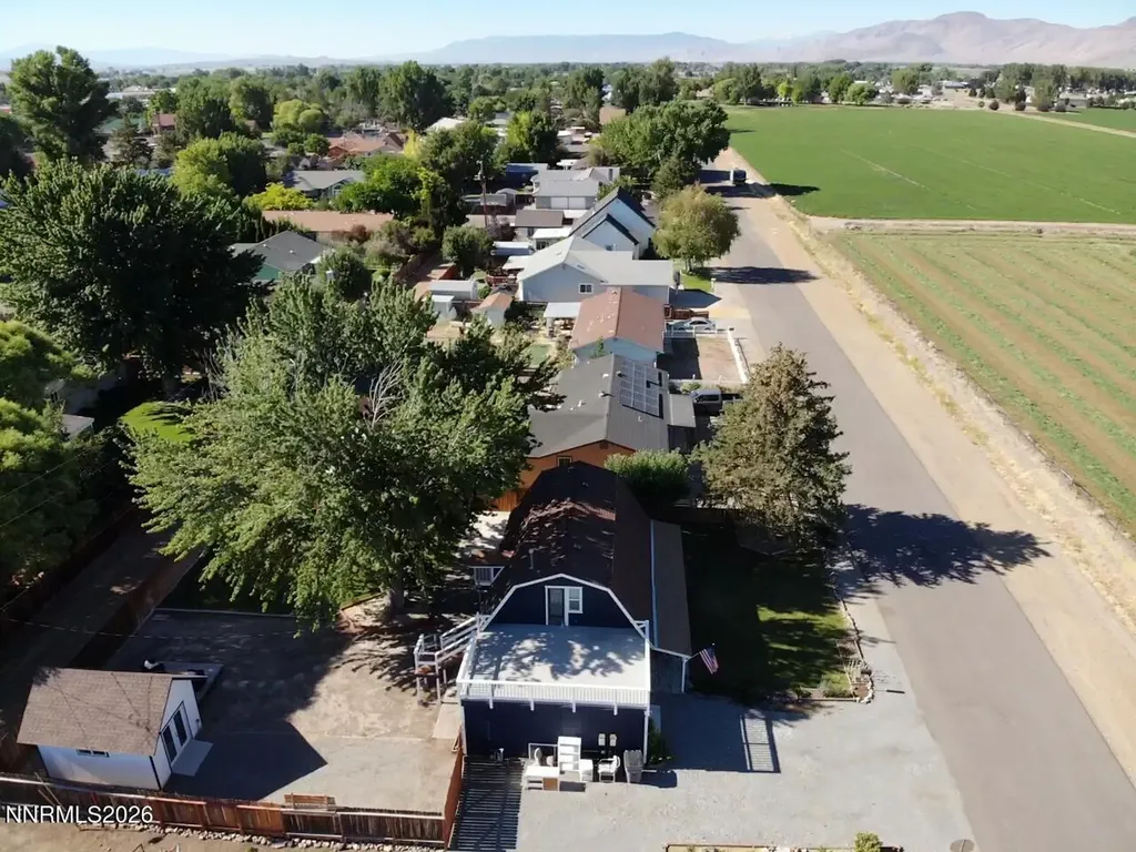 230 Mountain View Yerington NV 89447