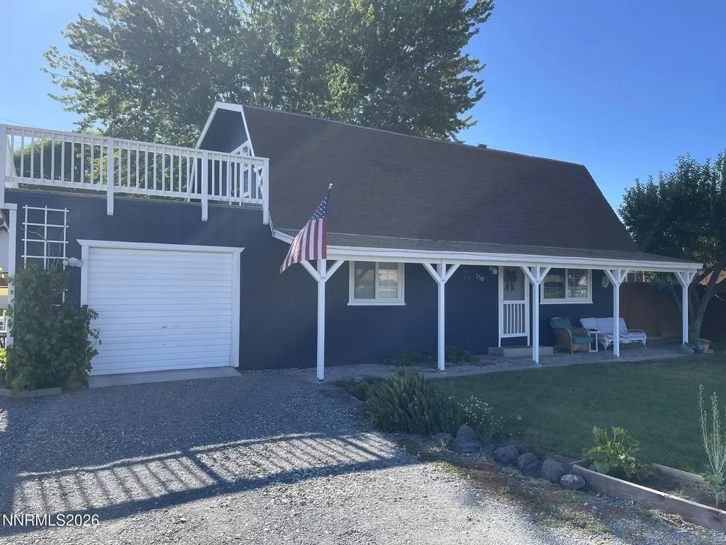 230 Mountain View Yerington NV 89447