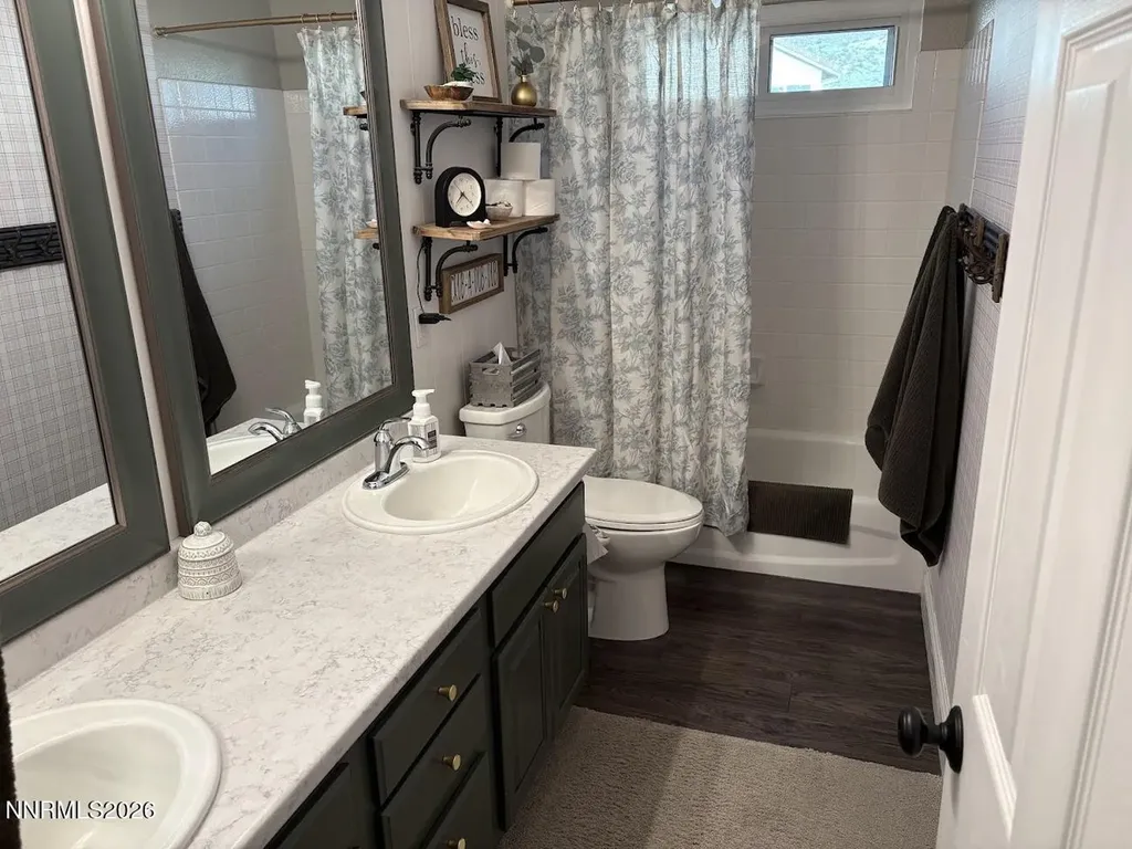 4290 Great Falls Reno NV 89511