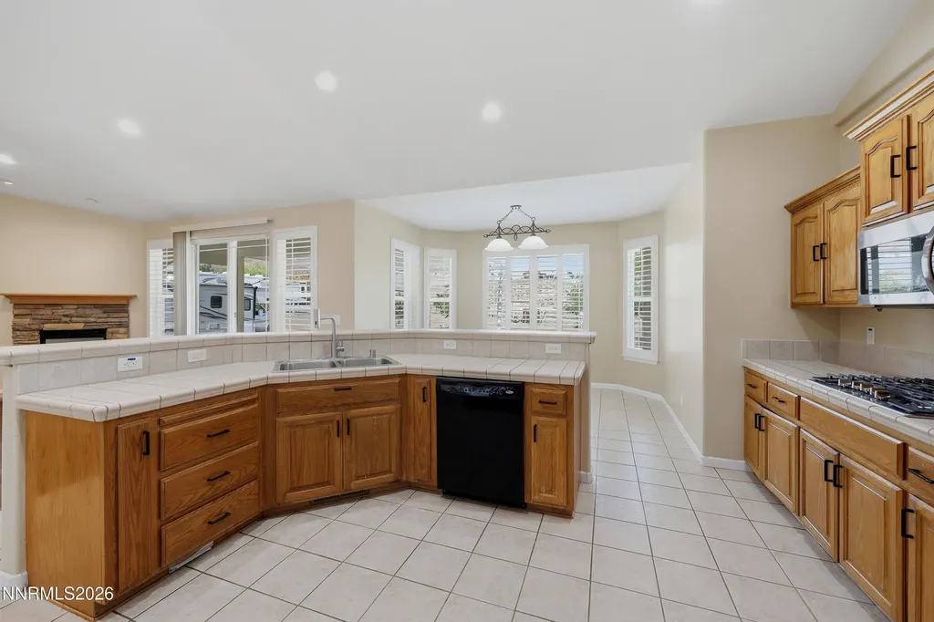 680 Buckskin Fernley NV 89408
