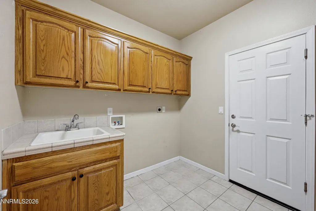 680 Buckskin Fernley NV 89408