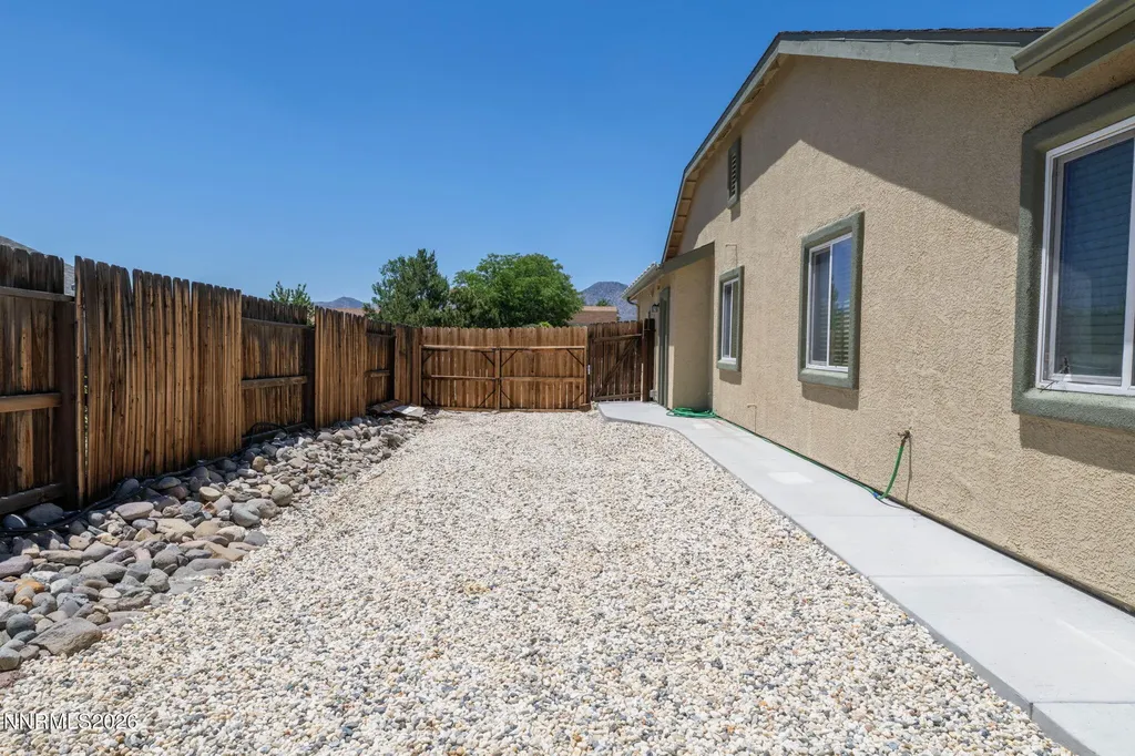 826 Welle Dayton NV 89403