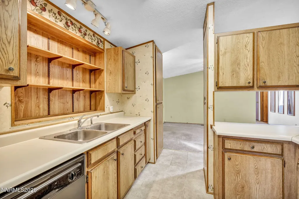 1330 Clifford Reno NV 89506