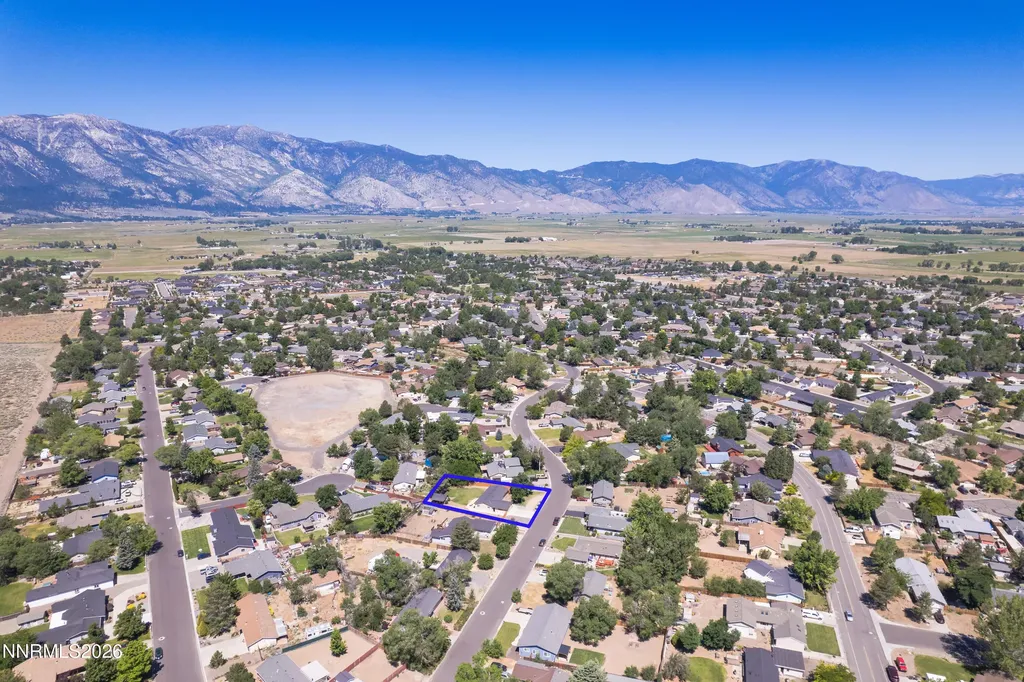 1249 Kingston Gardnerville NV 89460