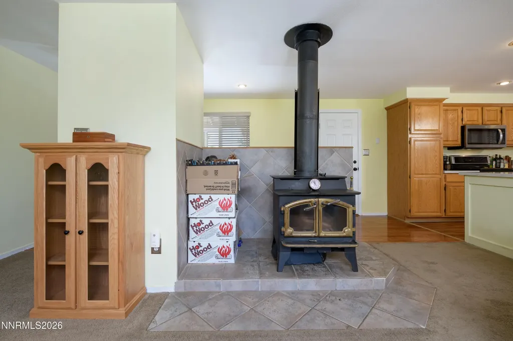 1249 Kingston Gardnerville NV 89460