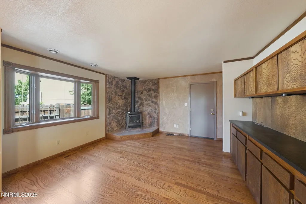 2230 King Edward Reno NV 89503