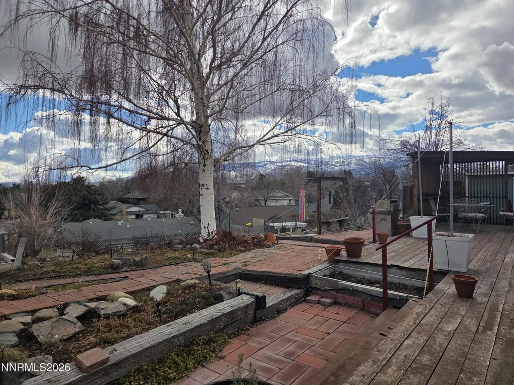 2230 King Edward Reno NV 89503