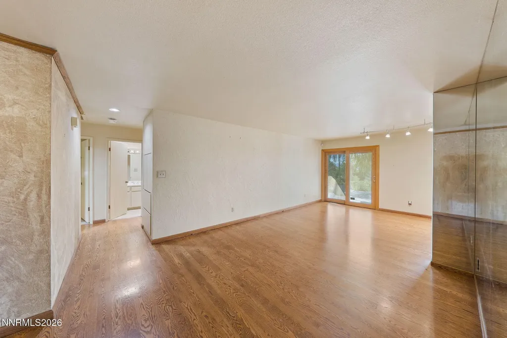 2230 King Edward Reno NV 89503