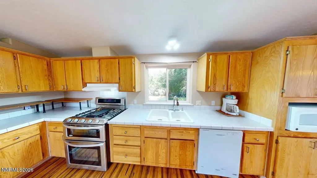 4855 Weatherby Winnemucca NV 89445