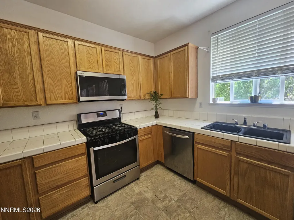 9609 Black Bear Reno NV 89506