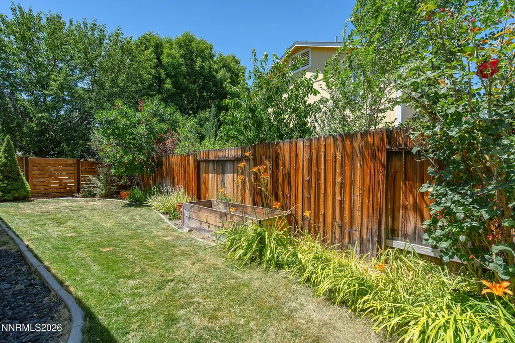 1580 Mescalero Reno NV 89523