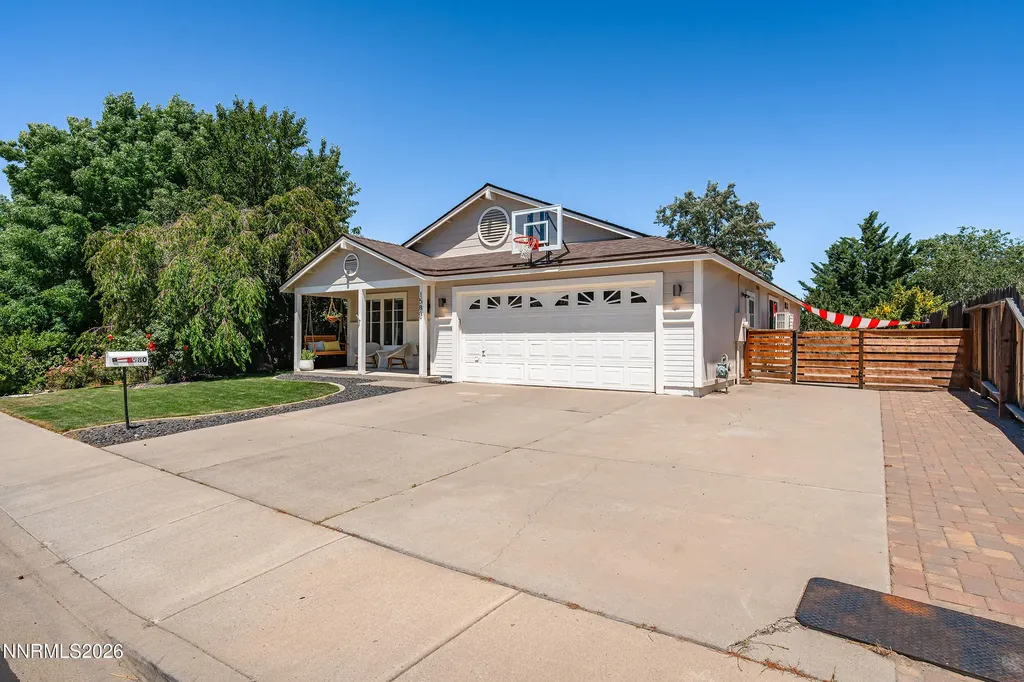 1580 Mescalero Reno NV 89523