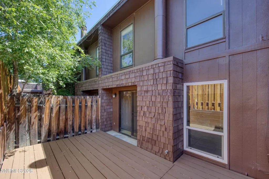 4197 Baker Reno NV 89509