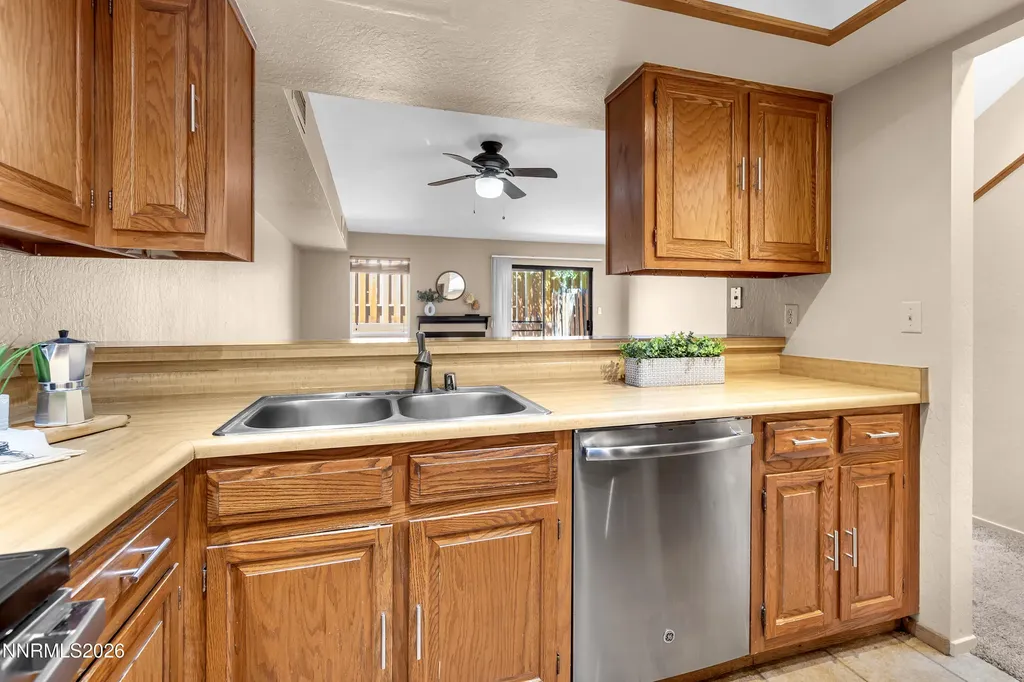 4197 Baker Reno NV 89509