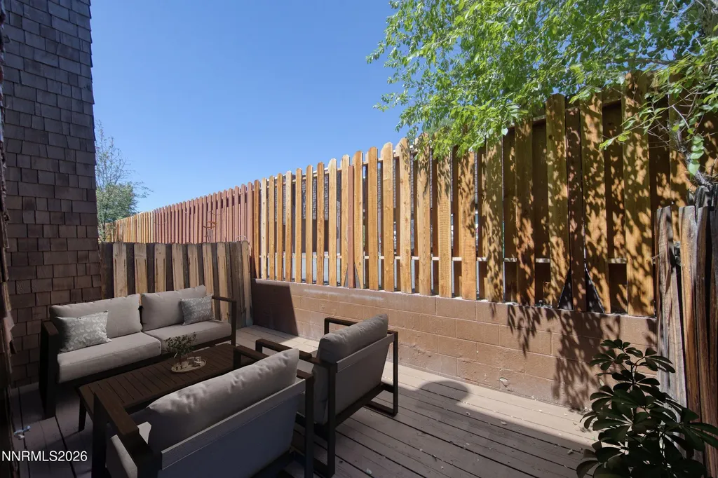 4197 Baker Reno NV 89509