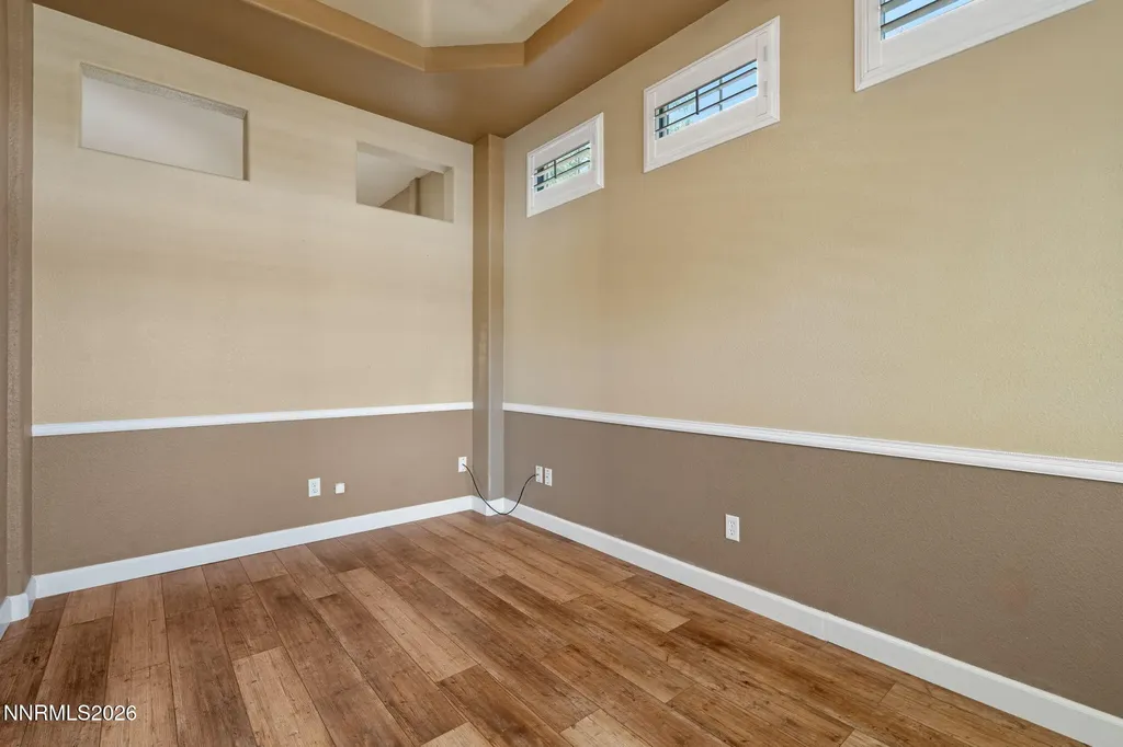 325 Hidden Oaks Dayton NV 89403