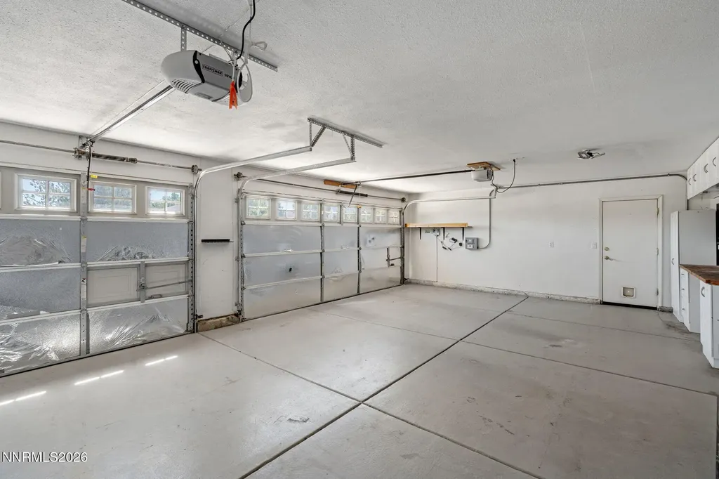 325 Hidden Oaks Dayton NV 89403