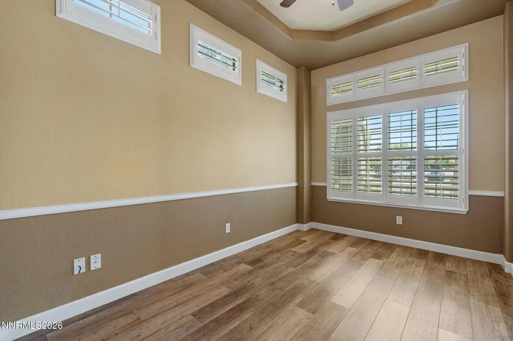 325 Hidden Oaks Dayton NV 89403