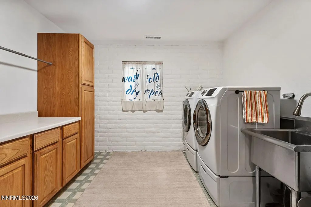 2681 Markridge Reno NV 89509
