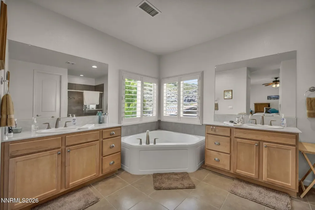1635 Crescent Pointe Reno NV 89523
