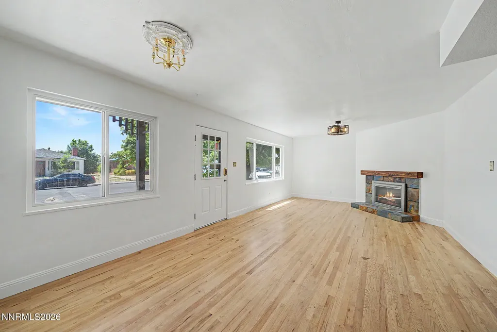 1155 Brentwood Reno NV 89502