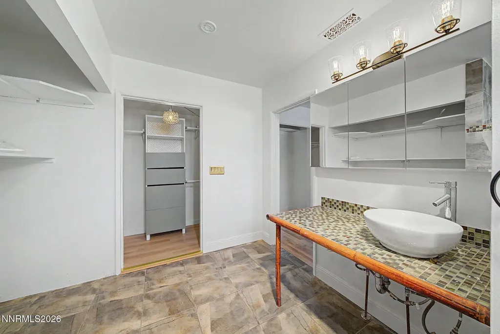 1155 Brentwood Reno NV 89502