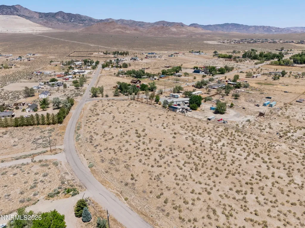 19 Wells Fargo Dayton NV 89403