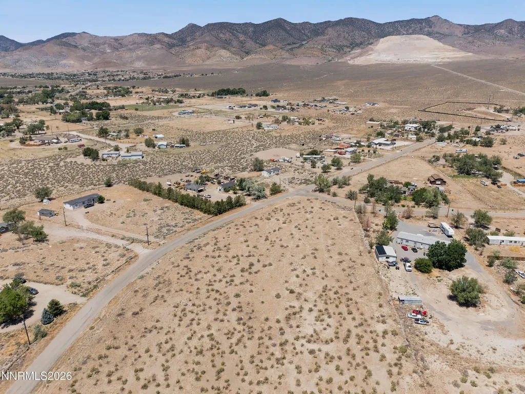 19 Wells Fargo Dayton NV 89403