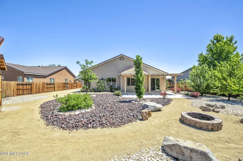 107 June Grass Dayton NV 89403