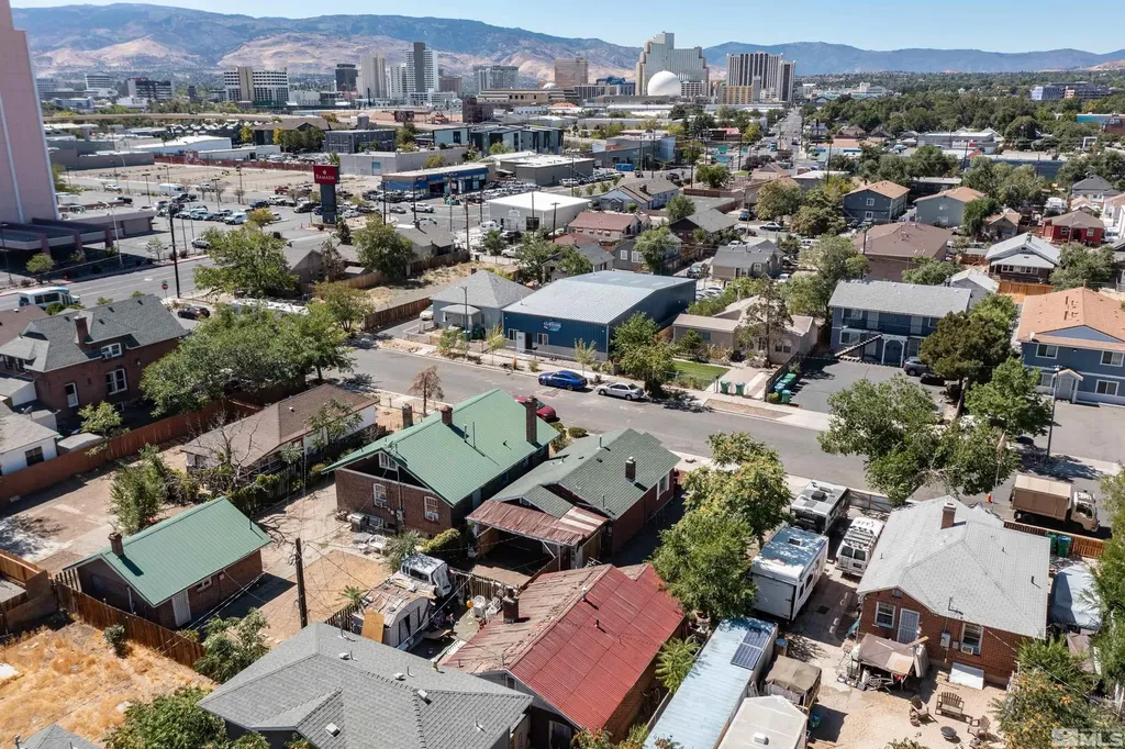 632 Quincy Reno NV 89512