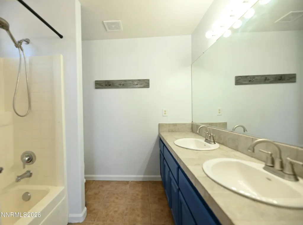 420 Fort Sutter Fernley NV 89408