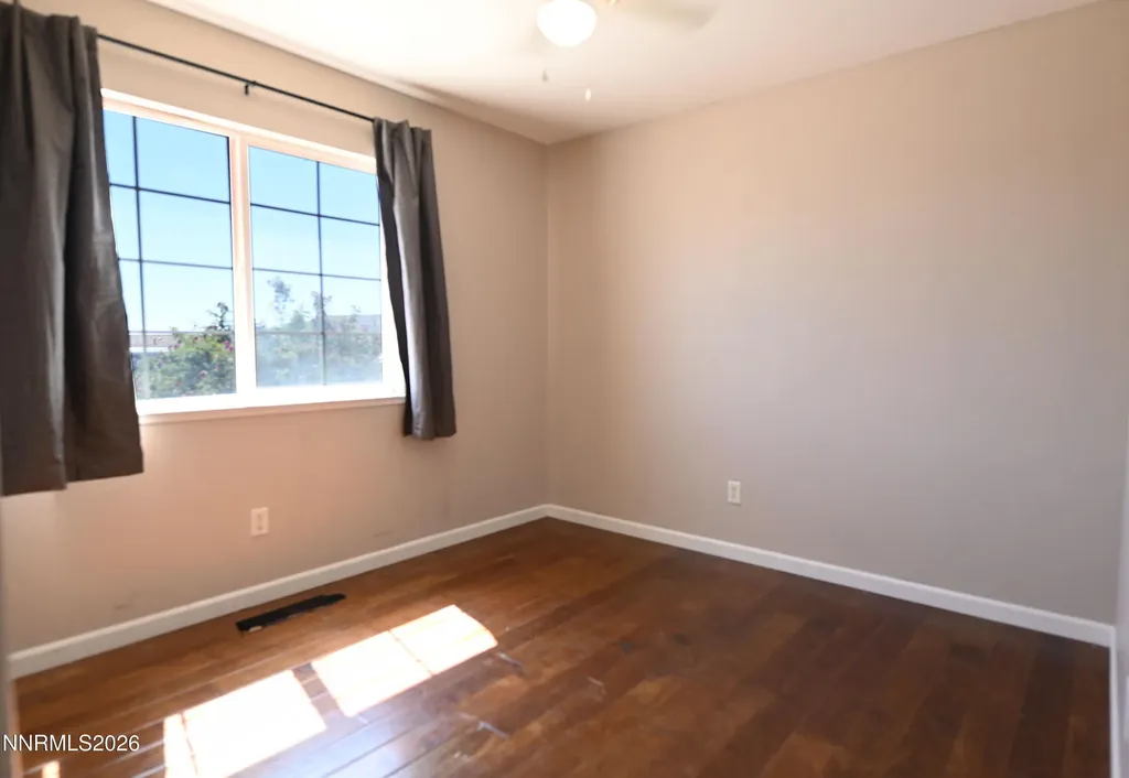 420 Fort Sutter Fernley NV 89408
