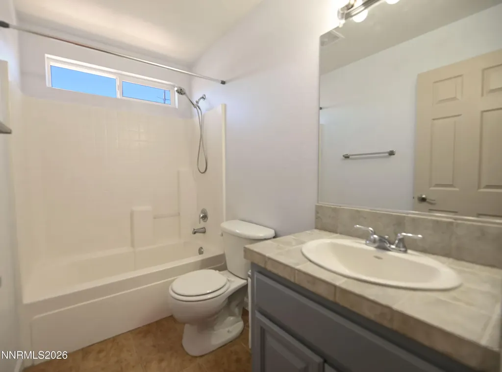 420 Fort Sutter Fernley NV 89408