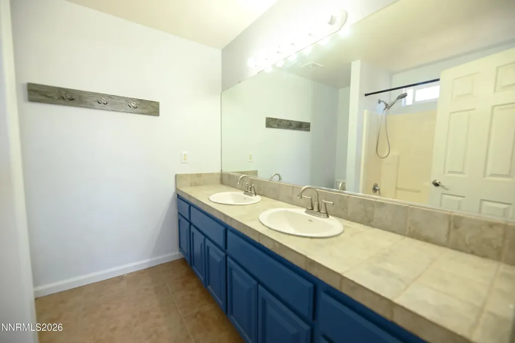 420 Fort Sutter Fernley NV 89408