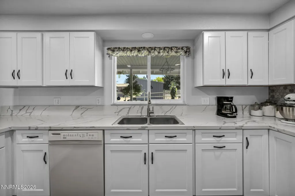 7210 Marlin Reno NV 89506