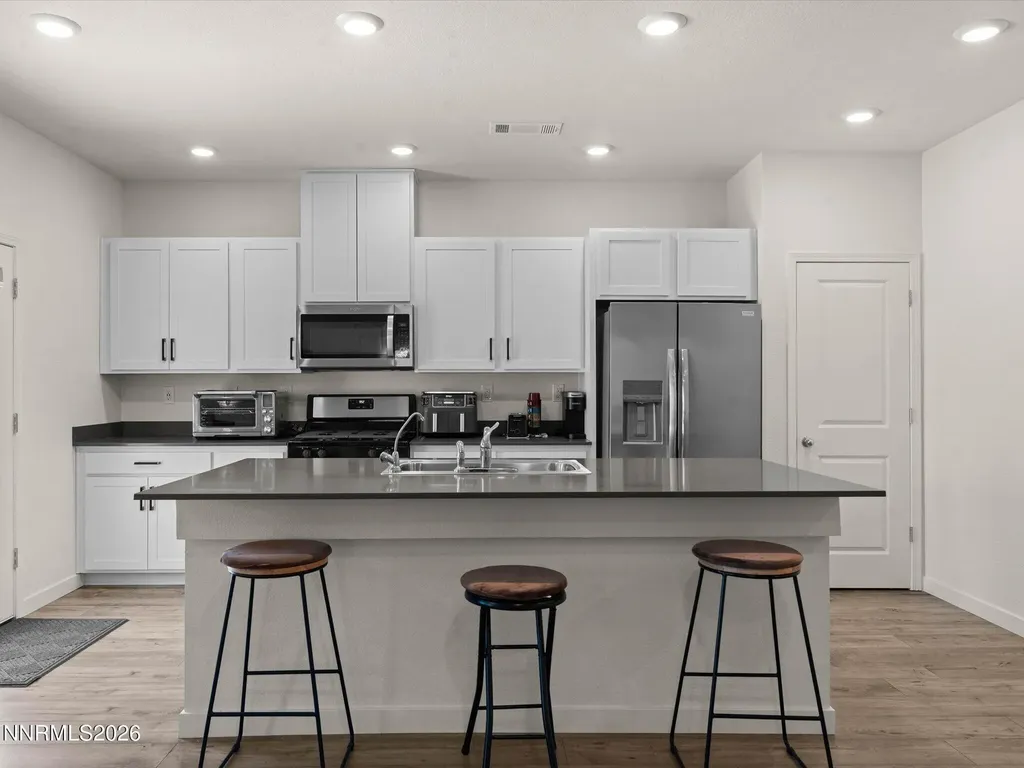 2635 Emerson Fernley NV 89408