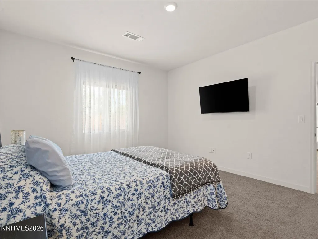 2635 Emerson Fernley NV 89408