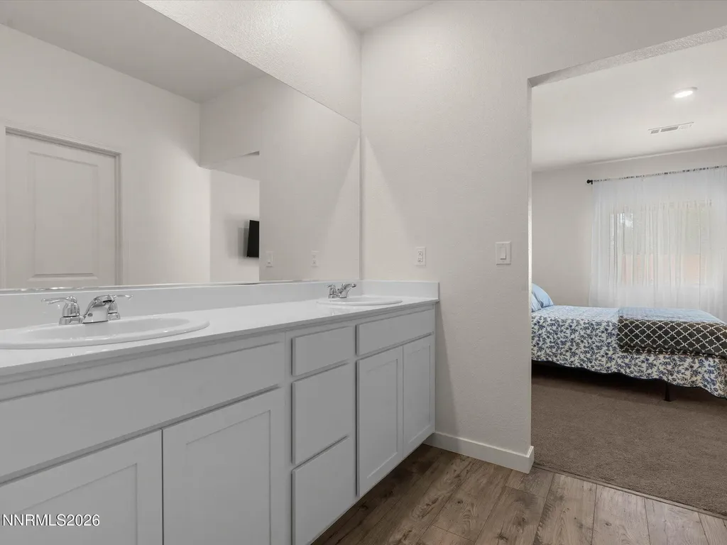 2635 Emerson Fernley NV 89408