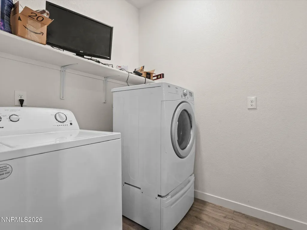 2635 Emerson Fernley NV 89408