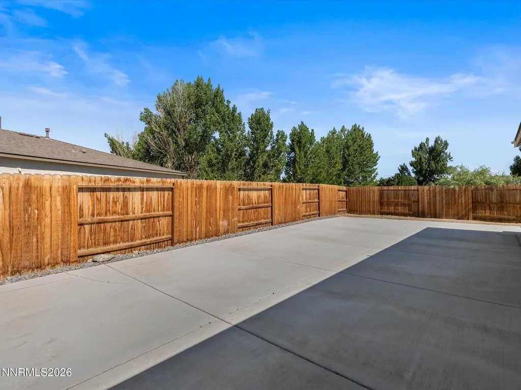 2635 Emerson Fernley NV 89408