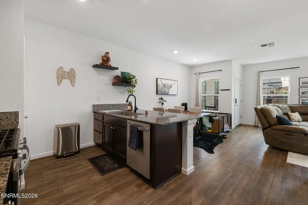 451 Autumn Breeze Reno NV 89511