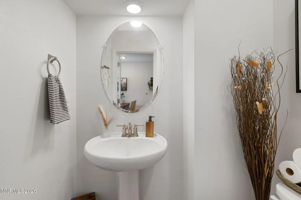 451 Autumn Breeze Reno NV 89511