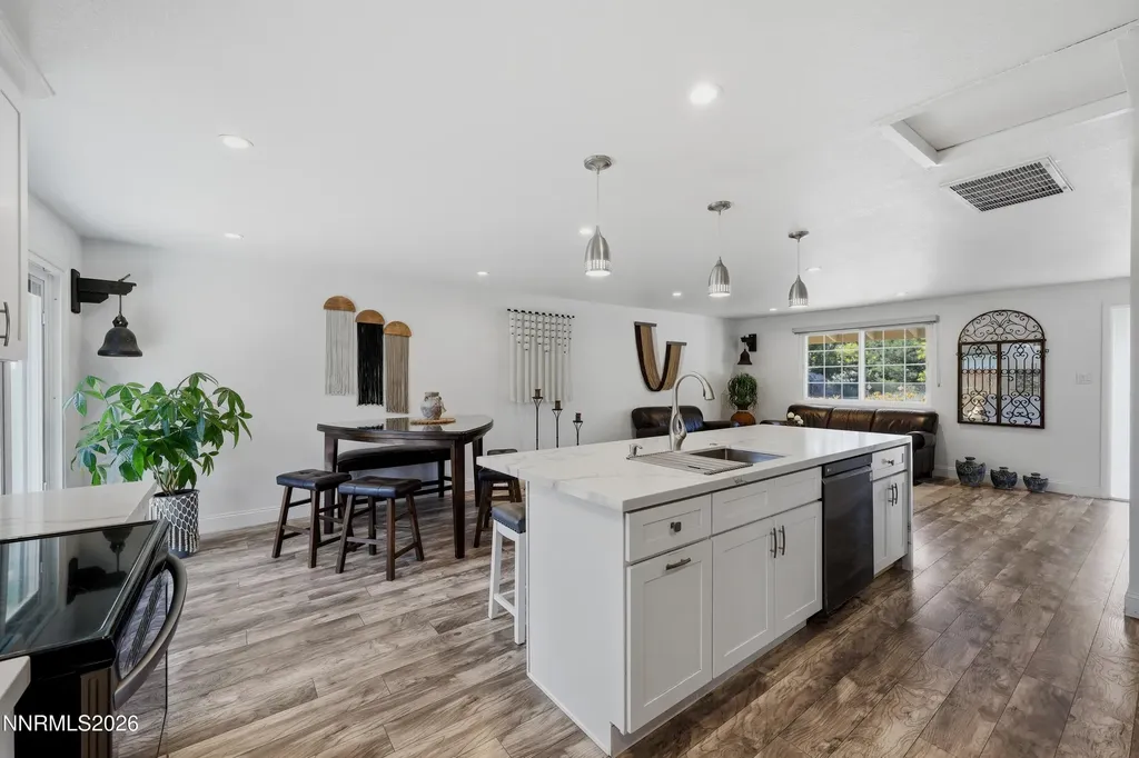 810 Autumn Hills Reno NV 89511